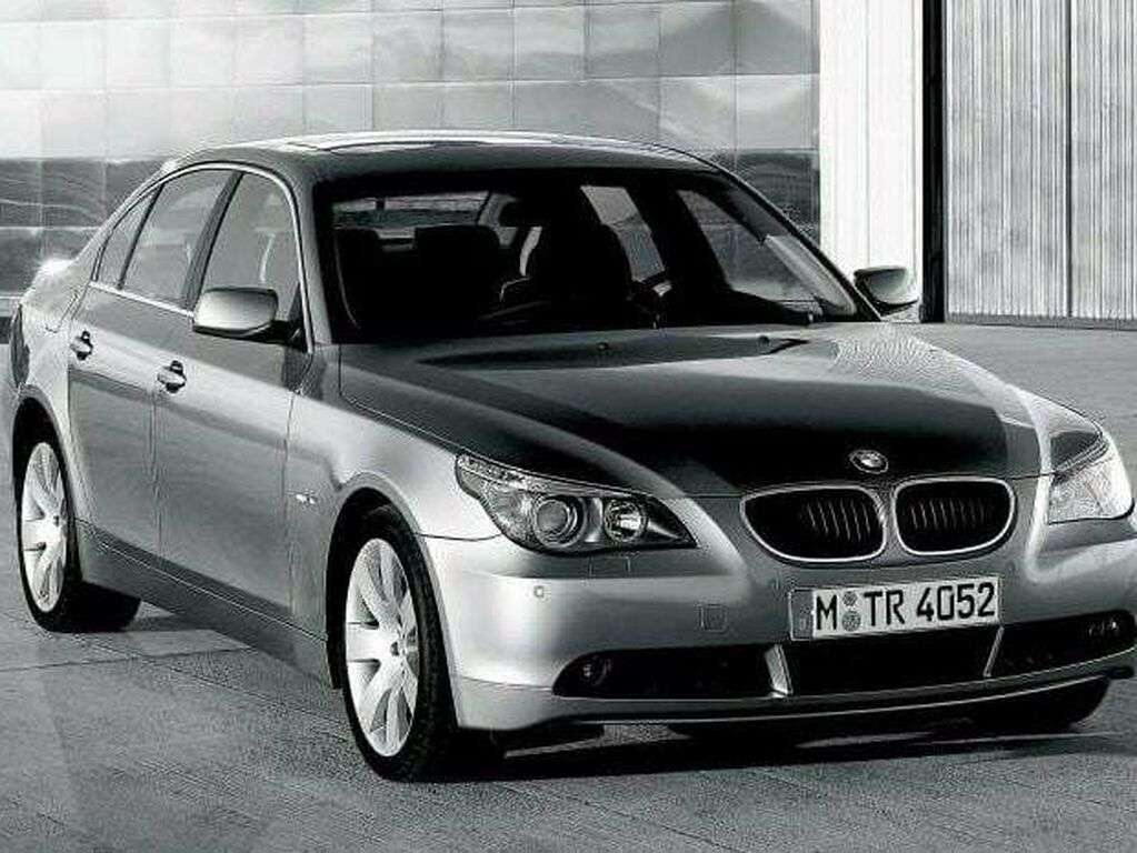 Dywaniki do BMW Serii 5 E60/E61 2003 - 2010