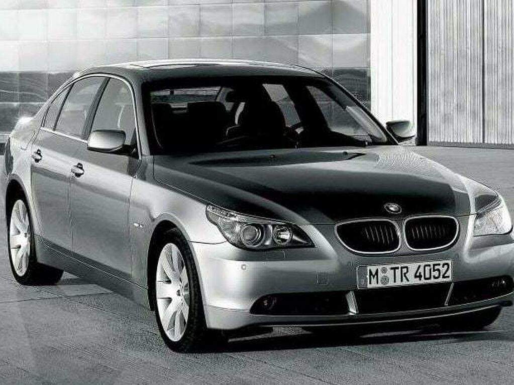 Dywaniki do BMW Serii 5 E60/E61 2003 - 2010