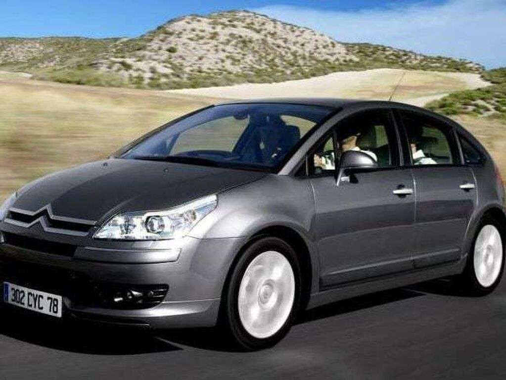 Dywaniki do Citroën C4 2004 - 2010
