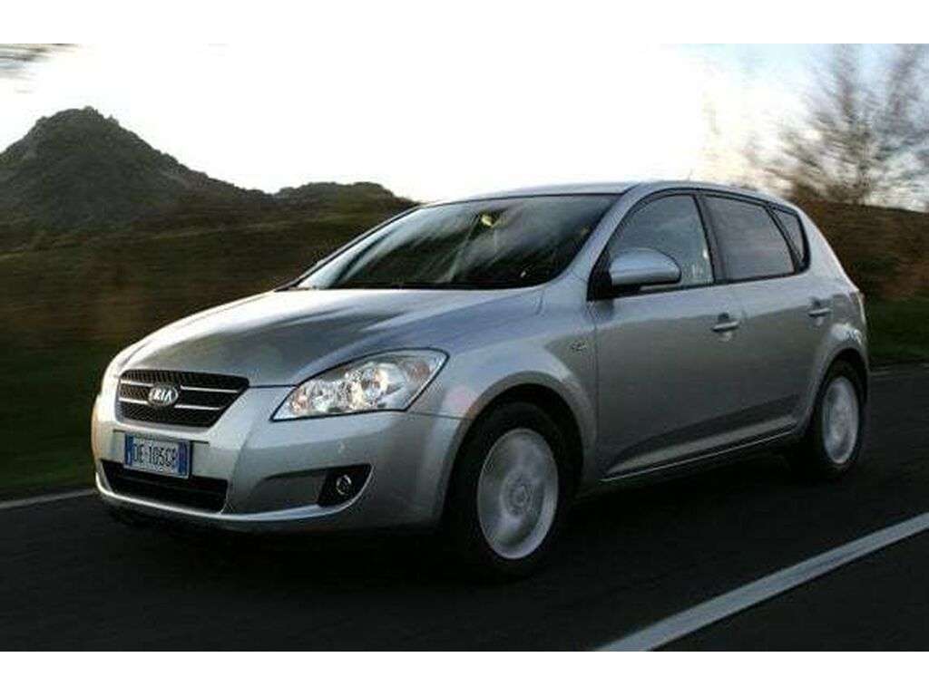 Dywaniki do Kia Ceed 2007 - 2009