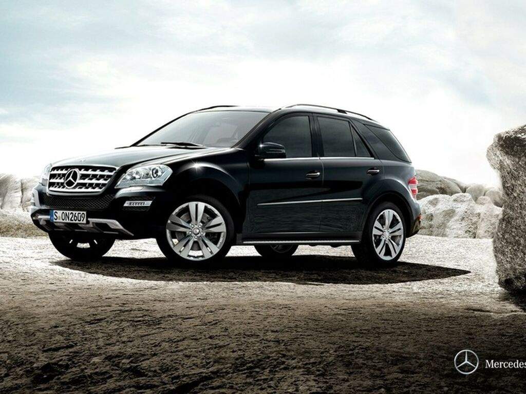 Dywaniki do Mercedes Klasa M W164 2005 - 2011