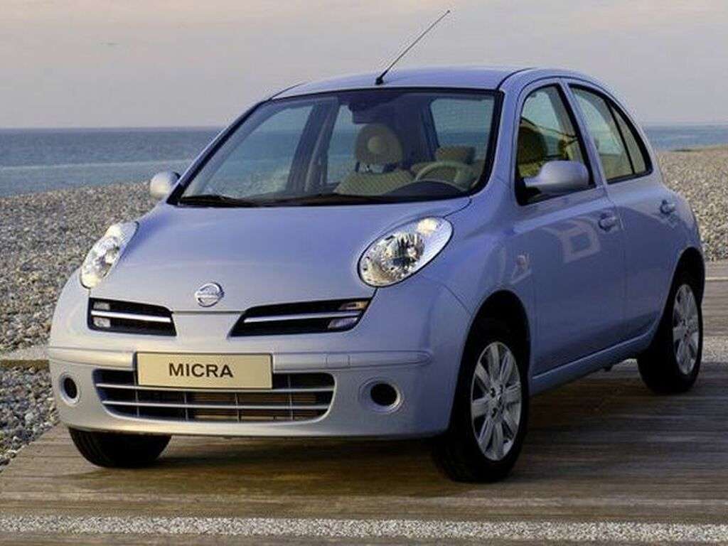 Dywaniki do Nissan Micra 2003 - 2011