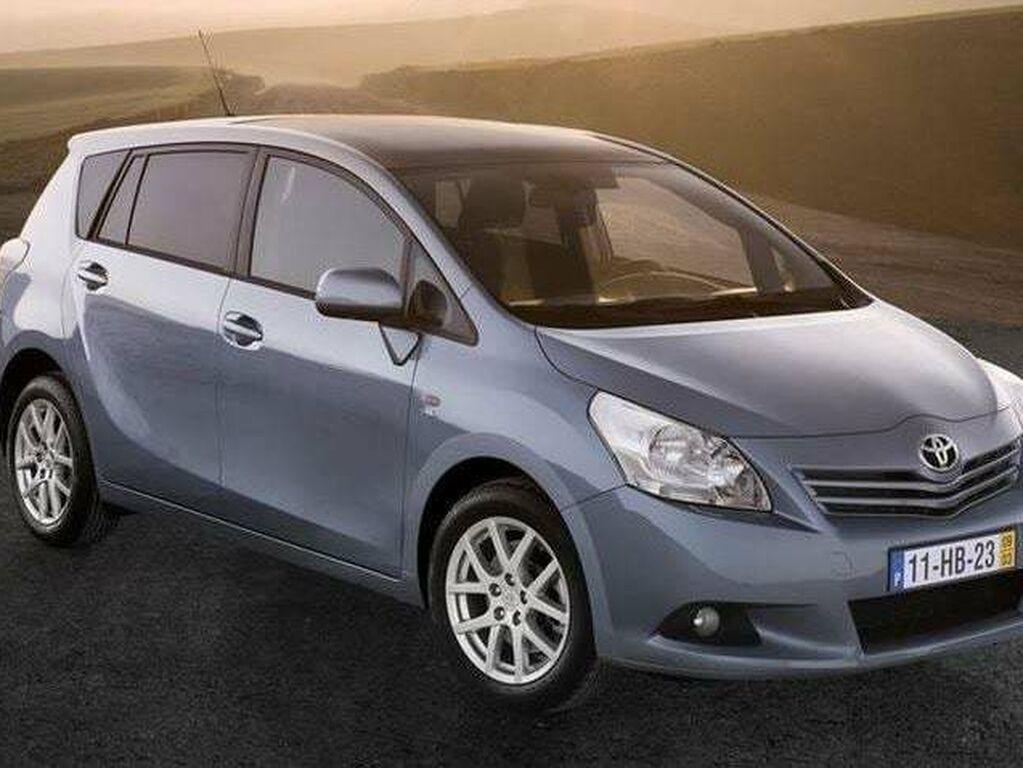 Dywaniki do Toyota Verso 2009 - 2013
