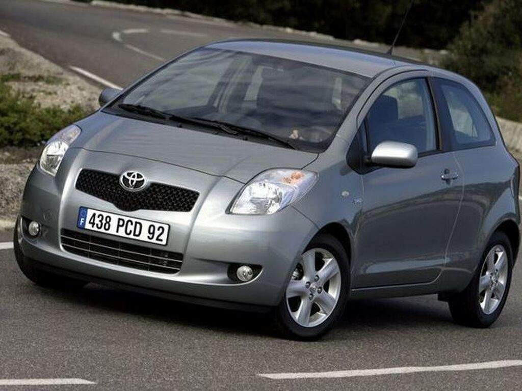 Dywaniki do Toyota Yaris 2006 - 2011