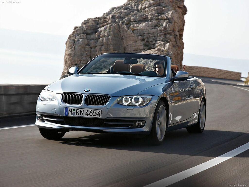 Dywaniki do BMW Serii 3 E93 2007 - 2013