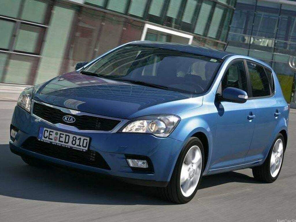 Dywaniki do Kia Ceed 2009 - 2012