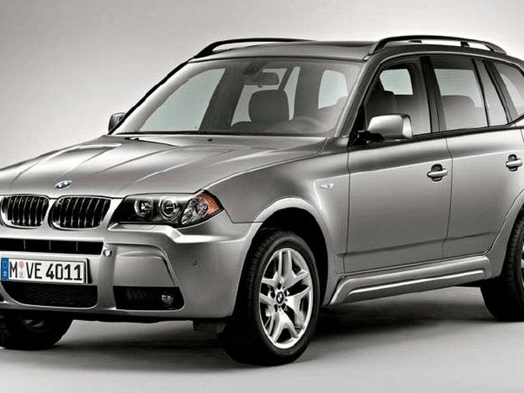 Dywaniki do BMW X3 E83 2004 - 2010