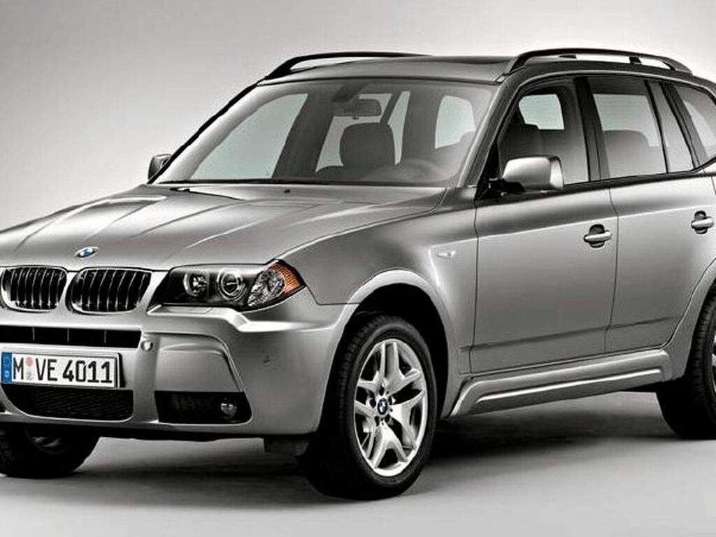 Dywaniki do BMW X3 E83 2004 - 2010
