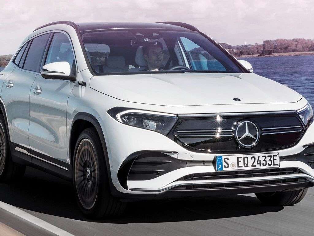 Mata do bagażnika Mercedes EQA H243 2021 - 2026