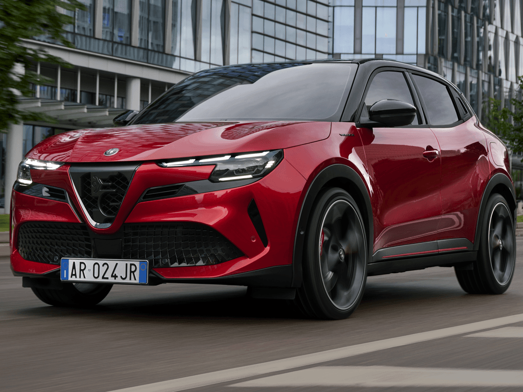 Mata do bagażnika Alfa Romeo Junior 2024 - 2025