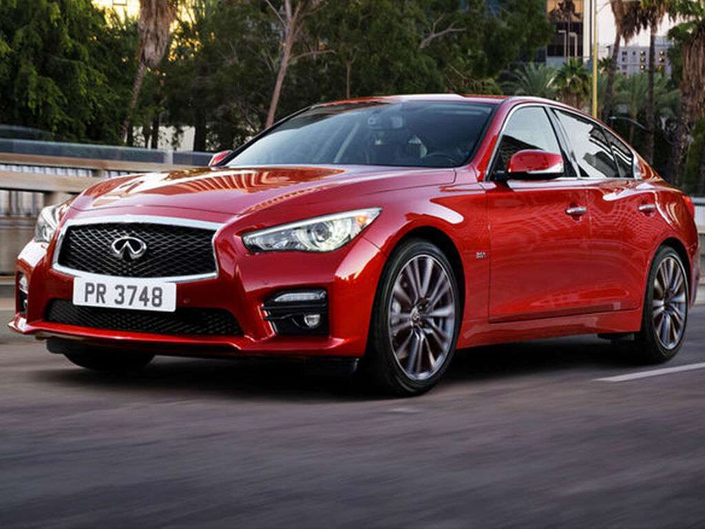 Mata do bagażnika Infiniti Q50 2013 - 2020