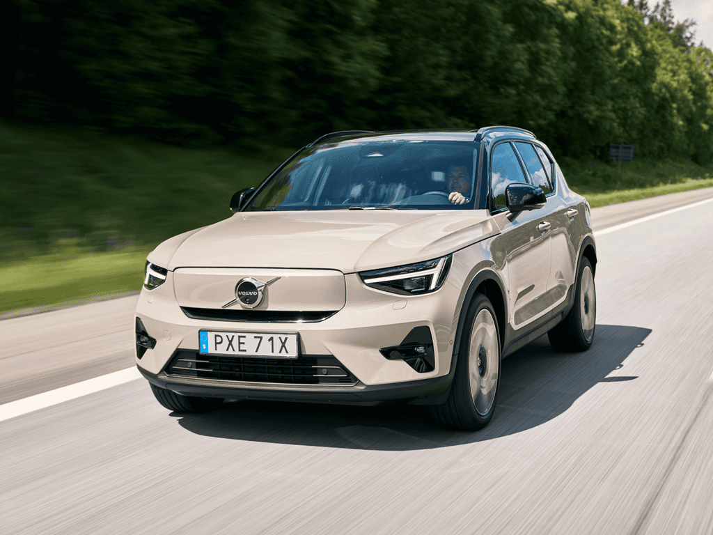 Mata do bagażnika Volvo EX40 2024 - 2025