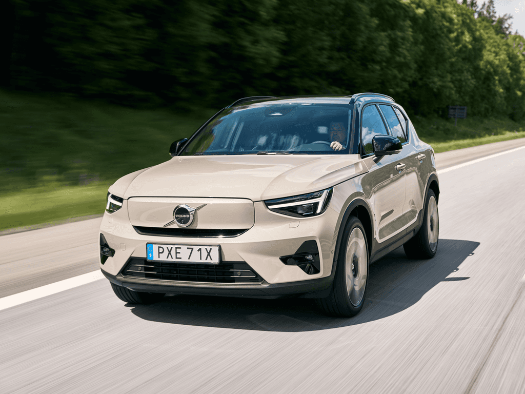 Mata do bagażnika Volvo EX40 2024 - 2026